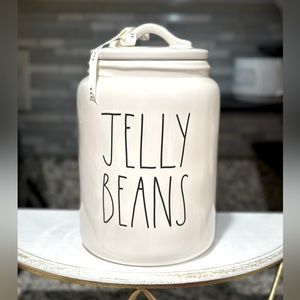 Rae Dunn Farmhouse style JELLY BEANS canister with lid - NEW